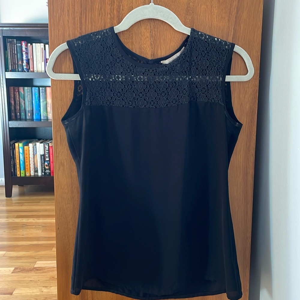 Banana Republic lace tank top